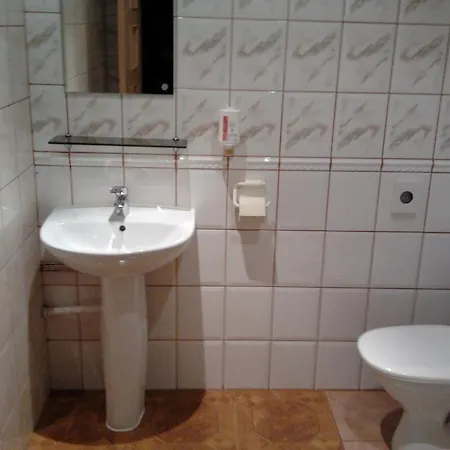 Urusel Guesthouse Affittacamere 3*