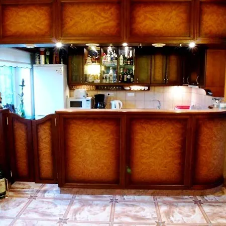 Urusel Guesthouse Konukevi 3*